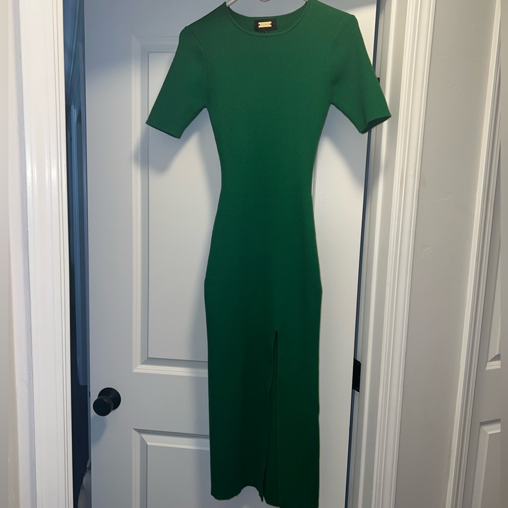 ALEXIA ADMOR DRESS - EMERALD GREEN - Perfect Condition - Size Small